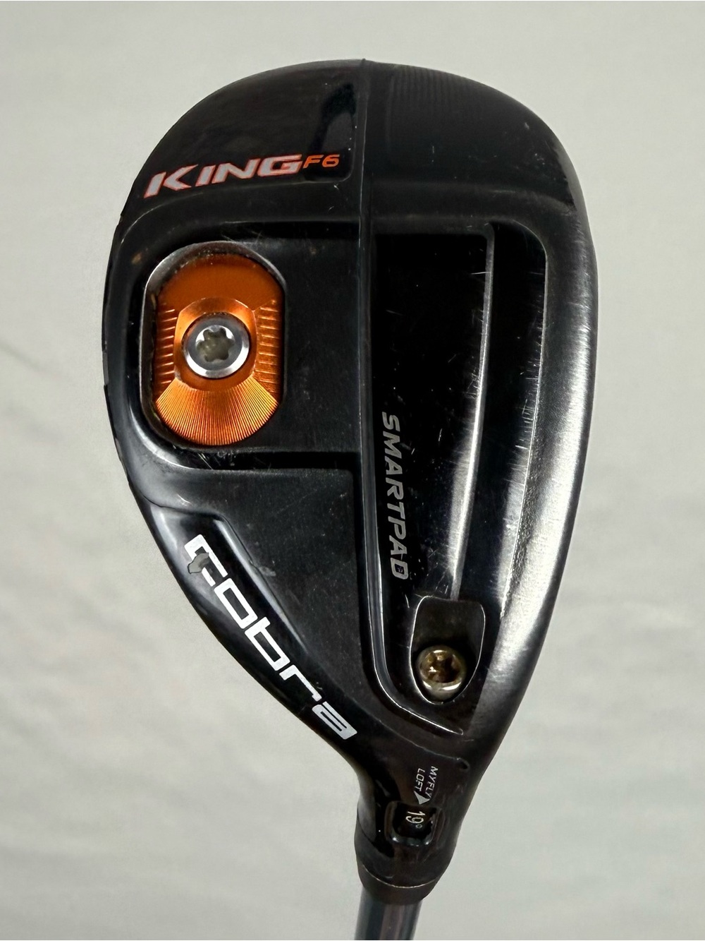 Cobra King F6 2-3 Hybrid 16-19° Regular Flex Graphite Shaft Right Handed